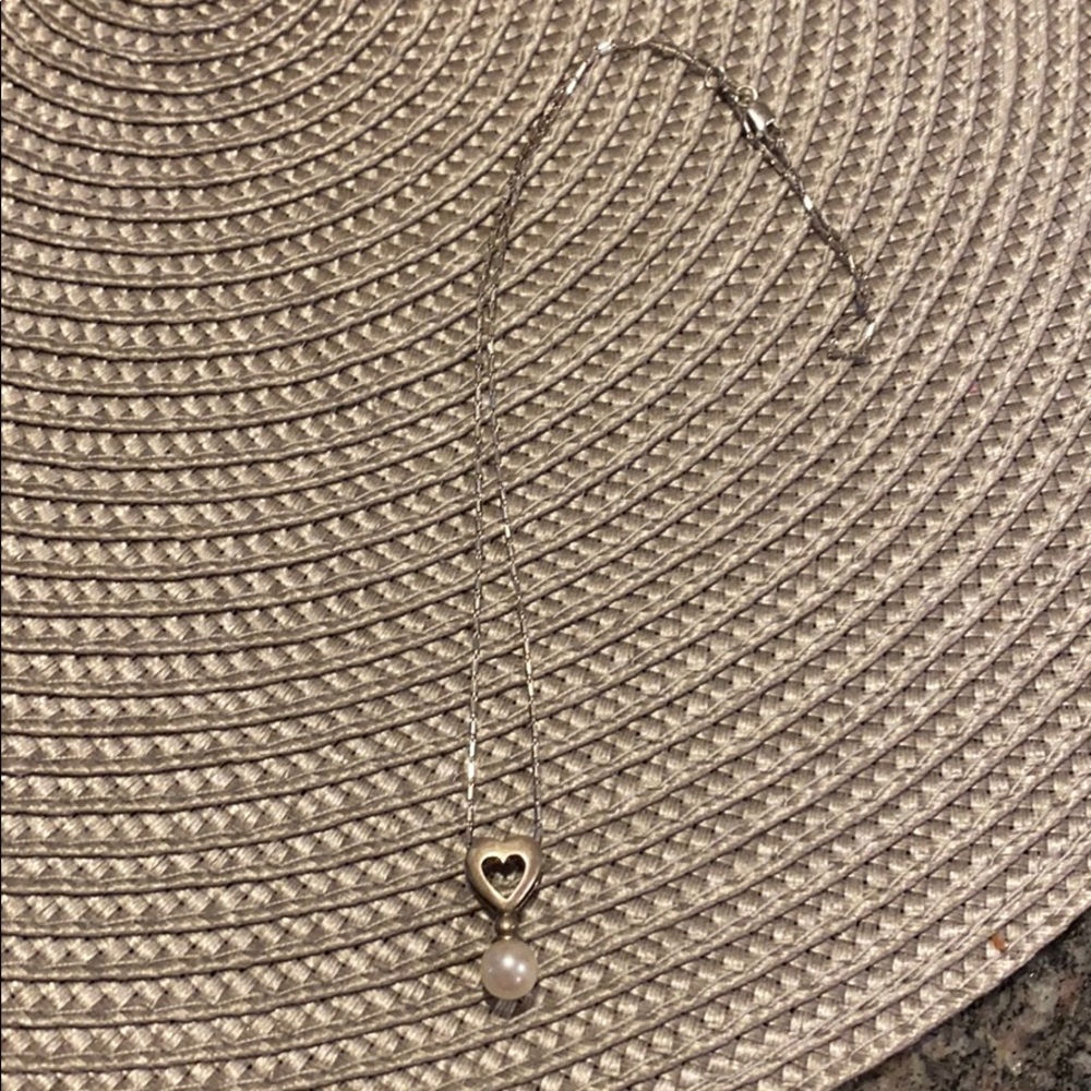 Heart with pearl necklace